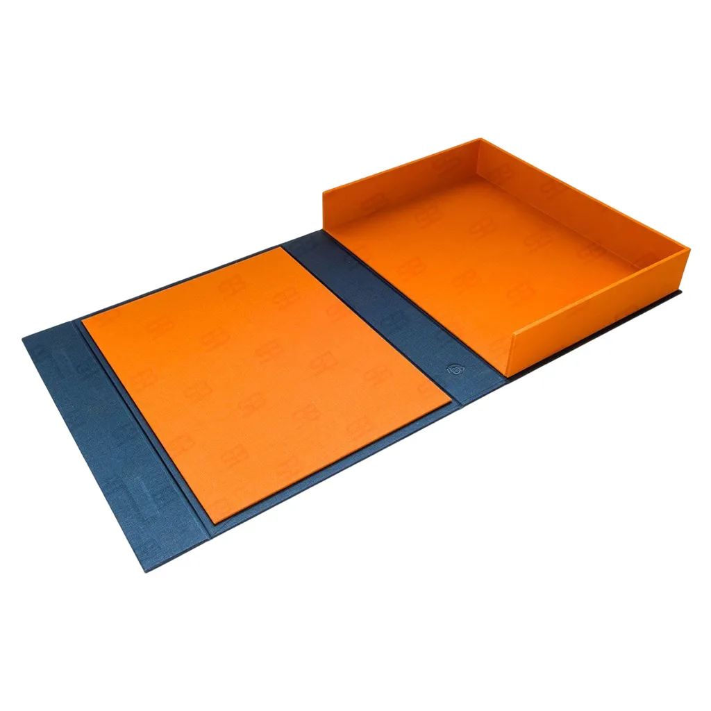 Clamshell-Style-Box5.webp